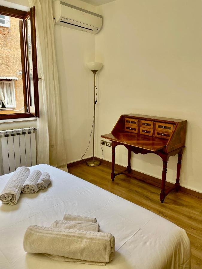 Lovely In Via Della Scala, Trastevere Apartamento